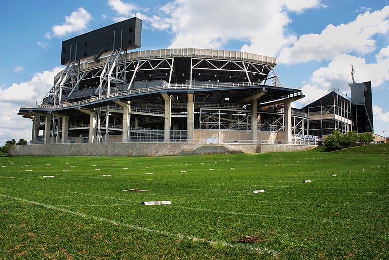Beaver Stadium is the fourth-largest in the world ©LindaZ74/Shutterstock.com