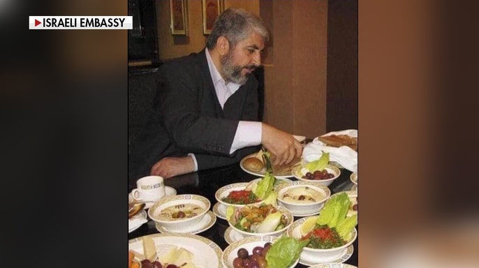 Khaled Mashaal dining out. (Israeli Embassy)