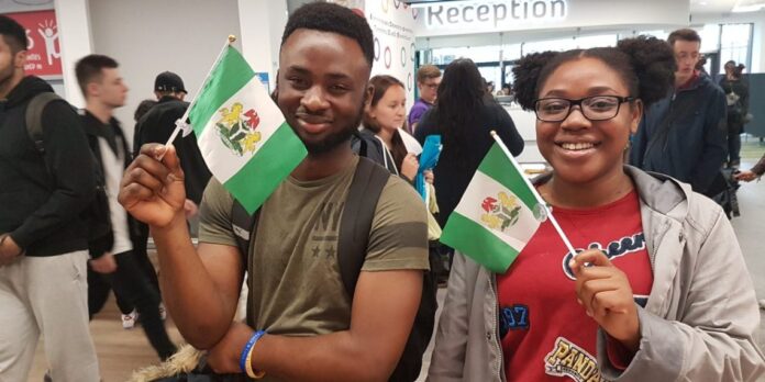 2 Nigerian students in the USA used to illustrate the story