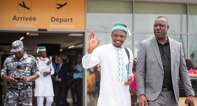 Super Eagles players arrived Abidjan on Wednesday for the 2023 AFCON. X/@FotoNugget