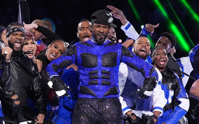 Usher US singer-songwriter Usher performs during Apple Music halftime show of Super Bowl LVIII between the Kansas City Chiefs and the San Francisco 49ers at Allegiant Stadium in Las Vegas, Nevada, February 11, 2024. (Photo by TIMOTHY A. CLARY / AFP)