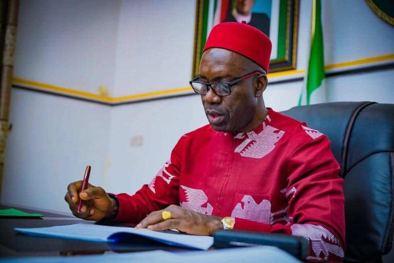 Anambra Gov’t Threatens One-Week Suspension For Students Who Miss Monday Classes