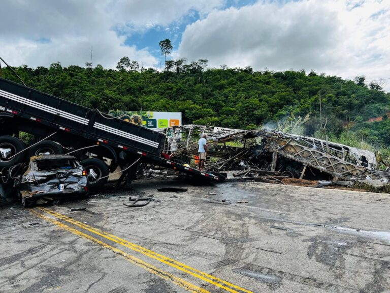 At Least 38 Die in Bus Accident in Southeastern Brazil
