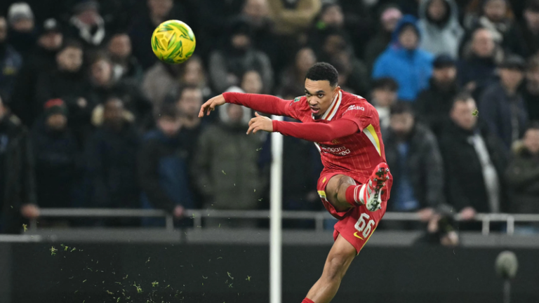 Real Madrid Pay Fee to Sign Alexander-Arnold from Liverpool Before Club World Cup