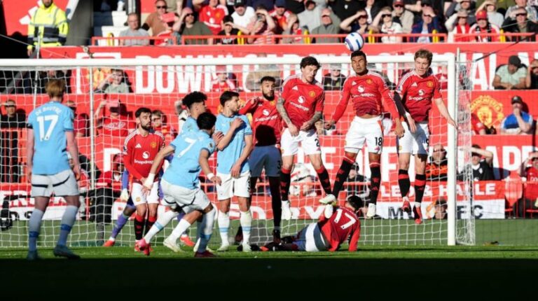 Manchester City Held by Manchester United in Derby Stalemate