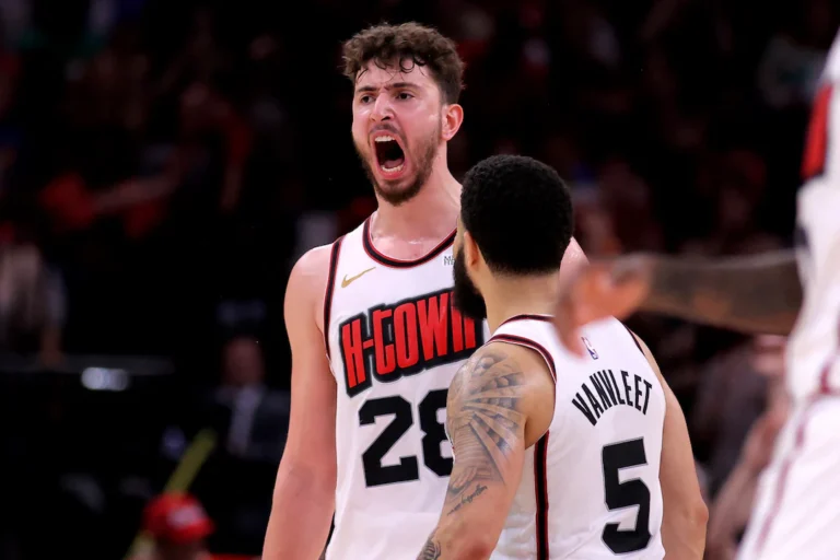 NBA Roundup: Rockets End Thunder’s 11-game Win Streak