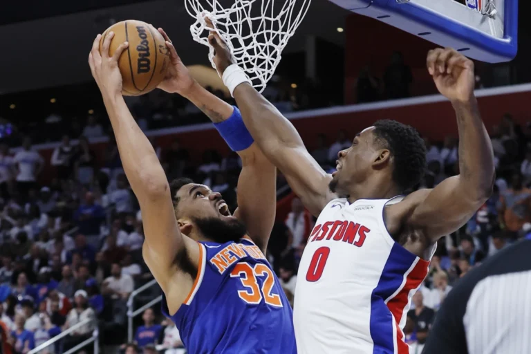 Towns scores 31, Brunson has 30 and Knicks beat Pistons 118-116 for a 2-1 lead in series
