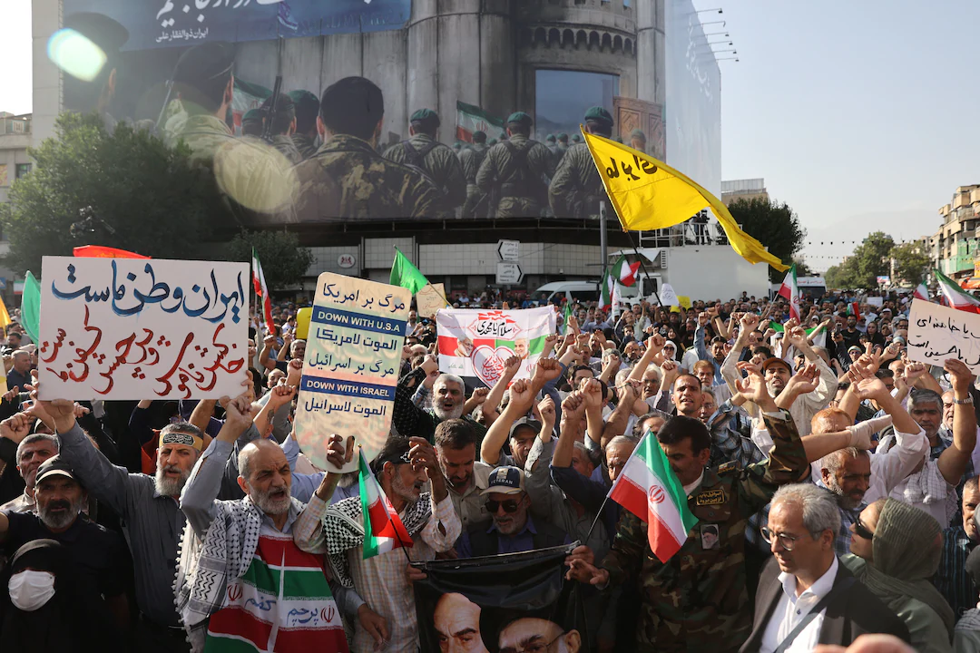 People attend a protest against the U.S attack on nuclear sites, amid the Iran-Israel conflict, in Tehran, Iran, June 22, 2025. Majid Asgaripour/WANA (West Asia News Agency) via REUTERS