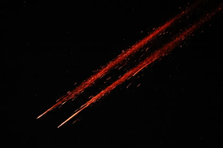 Israel and Iran Strike at Each Other in New Wave of Attacks