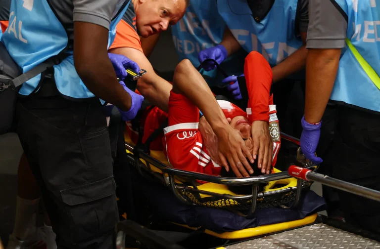 Musiala Suffers Suspected Broken Ankle in Bayern Clash With PSG