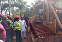 Idemili South Mayor Flags Off ‘Okenwa Crescent Road Project’ In Nnobi