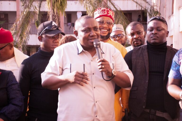 UNIZIK VC ‘Anyaehie’ Inspects Students Hostels, Abandoned Projects