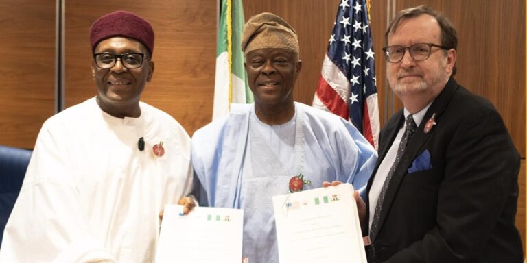 U.S., Nigeria Seal $5.1bn Health Cooperation Deal with $200m for Christian Clinics