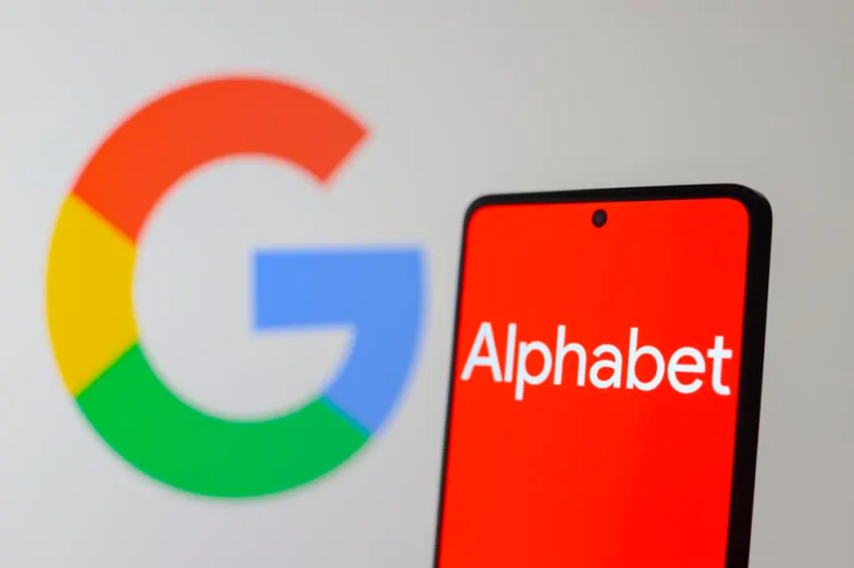 Alphabet Hits $4 Trillion Valuation as AI Refocus Lifts Sentiment
