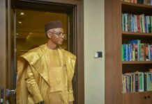 Teargas Scatters El-Rufai Backers at EFCC Headquarters