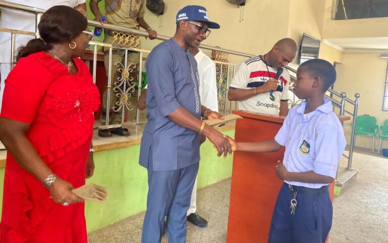 Ononiba Receives ANSSI Trophy, Commends Njikoka Contingents On Their Victory