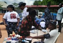 Police Holds Free Medical Outreach, Sanitation Exercise In Anambra