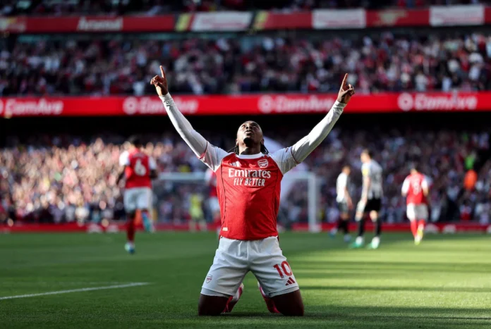 Soccer Football - Premier League - Arsenal v Newcastle United - Emirates Stadium, London, Britain - April 25, 2026 Arsenal's Eberechi Eze celebrates scoring their first goal REUTERS/David Klein 