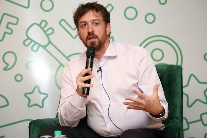 Will Cathcart is stepping down as head of WhatsApp after leading the messaging app for seven years.