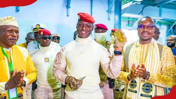 Burkina Faso President Ibrahim Traoré during the commissioning of the country’s first gold refinery, RAFFINOR-BF, in Ouagadougou. Photo: African Fact Files. Source: Facebook Read more: https://www.tuko.co.ke/world/africa/641489-ibrahim-traore-opens-gold-refinery-burkina-faso-moves-process-gold-locally/