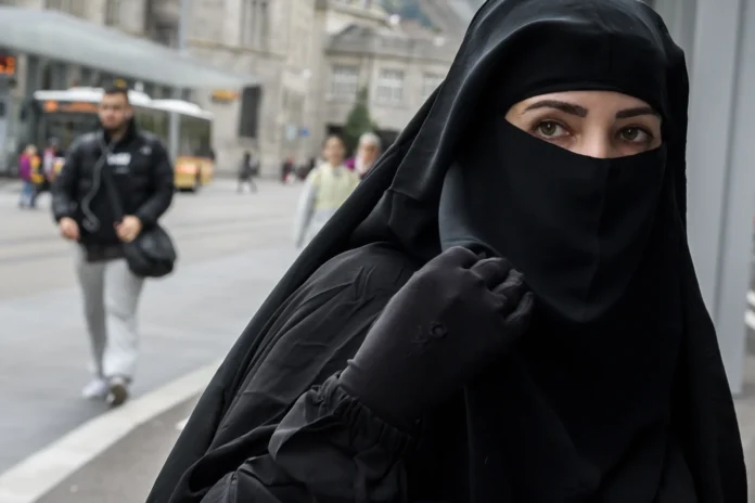 The Spanish city of Lleida bans Muslim burqa and niqab in the country.